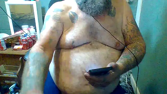 justm68 লাইভ XXX চ্যাট