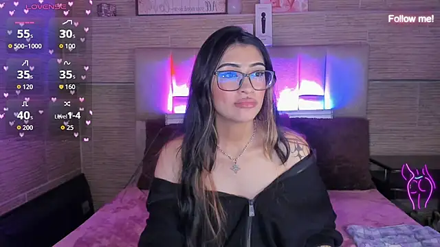 mia_devine_ live XXX chat