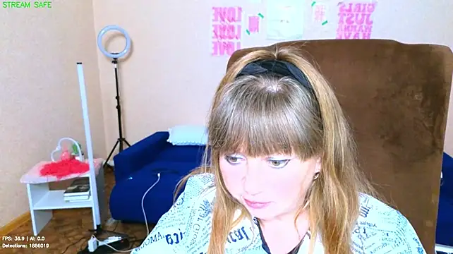 Melania_CookのライブXXXチャット