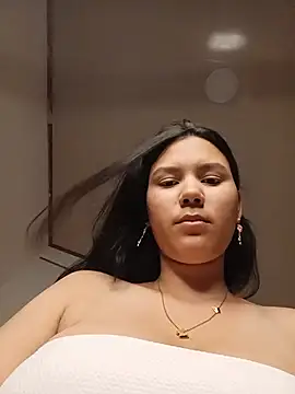 Larissa_Frost Live XXX Chat