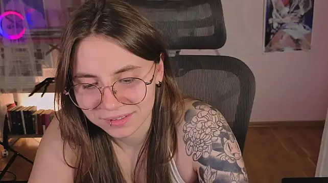 _AnnaStark_'s Live XXX Chat