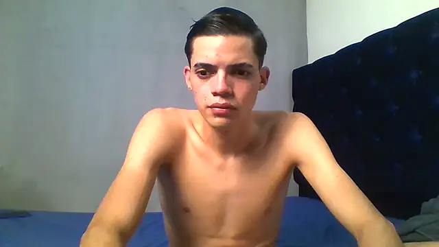 Latinos_2001 Obrolan Langsung XXX