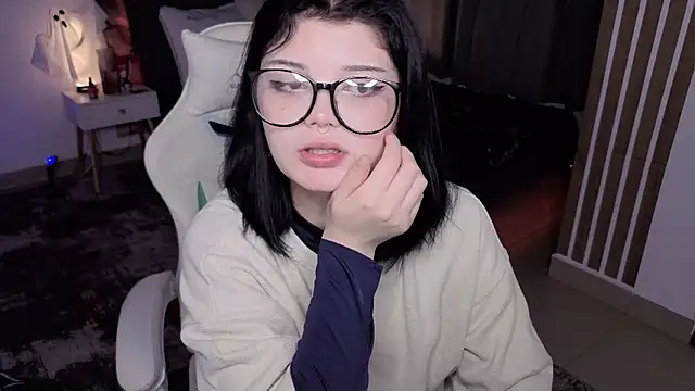 XXX chat uživo modela MileyRood