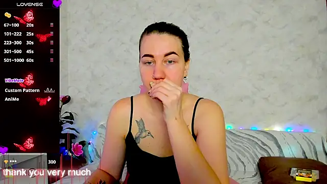 دردشة Evelyn_Allen الجنسية المباشرة
