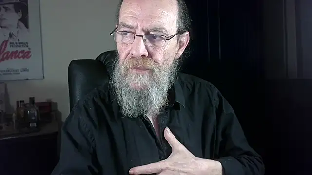 Uncle_Hottien Live XXX chat