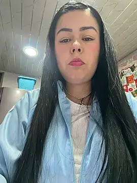 Kamilaa_HH Chat XXX live