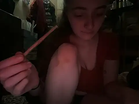 Chat XXX en directo de Snowbunnycake_131