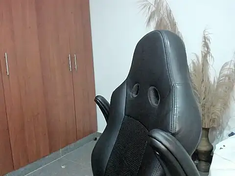 evansdark01 Live XXX-chat