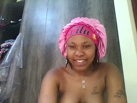 Chat XXX en directo de Juicyy_afriq