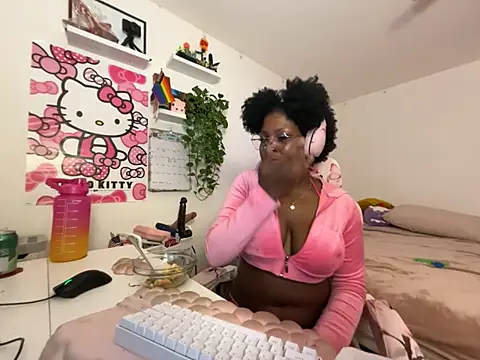 mochakaia's Live XXX Chat