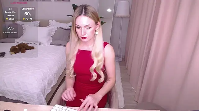 JacquiKim Adlı Modelin Canlı XXX Sohbeti