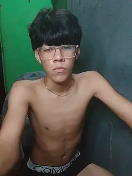 gerarditoooo – Naživo XXX chat