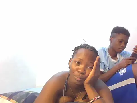 pretty_daniellah – Naživo XXX chat
