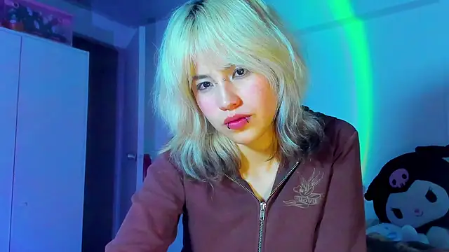Akane-Mou 现场XXX聊天