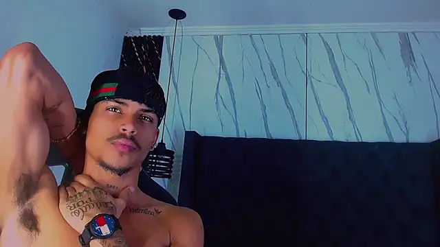 Chat XXX en directo de Angel_foxc13