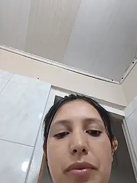 XXX chat uživo modela Sam_Mansoon