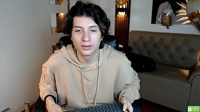 Marcoviolet XXX чат на живо