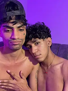 Chatroom XXX en direct de Limitless_boy