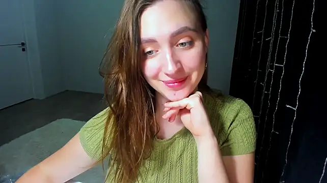 צ'אט XXX בשידור חי של Wise_Bunny