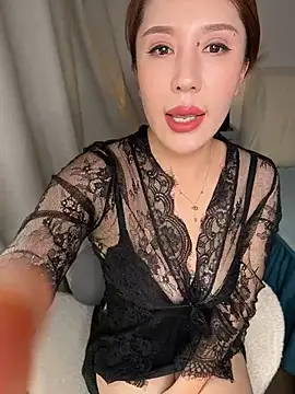 Doudou-a's Live XXX Chat