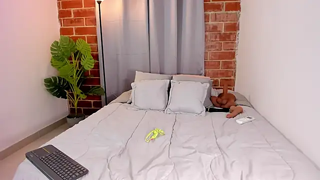 ashley_hills_ 라이브 XXX 채팅