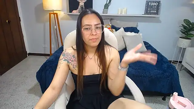 Bianca____ Adlı Modelin Canlı XXX Sohbeti