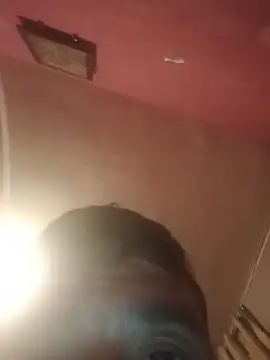 RoaredBlooming webcam show
