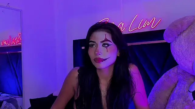 ZaraLim's Live XXX Chat