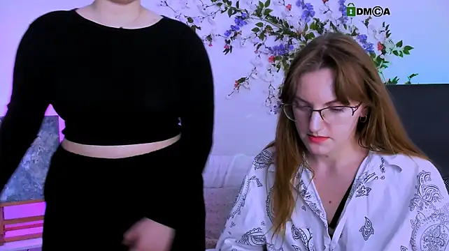 nikole_kitt – Kamerová šou