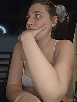 ScarletsWeb – Naživo XXX chat