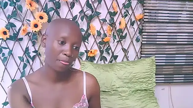 EbonyOlive69 Live XXX-Chat