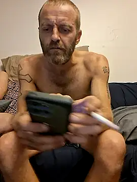 sterng6969 XXX чат на живо