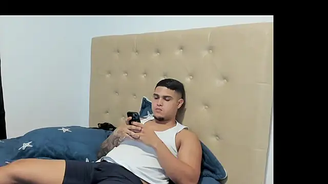 Latinboyco77 라이브 XXX 채팅