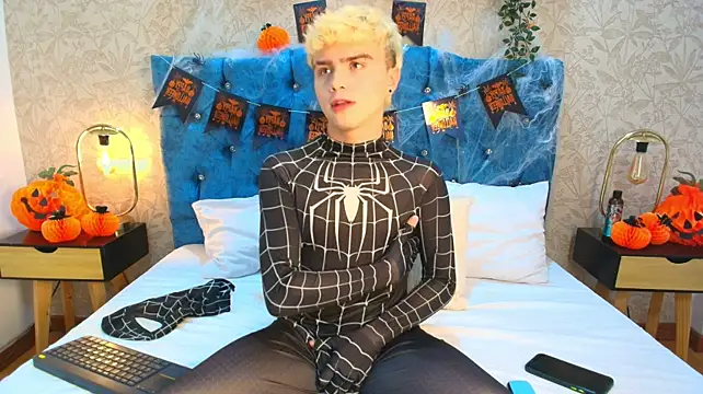 XXX chat uživo modela Ian_Stone