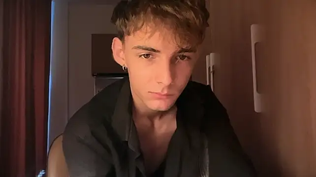 YourLucius Live XXX-chat