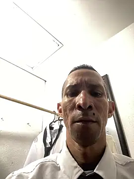 Chat +18 de michael_close26 ao vivo