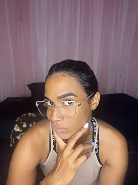 FlorSalvaje_'s Live XXX Chat