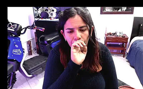 privateclause লাইভ XXX চ্যাট