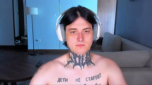 _torfin_n Live XXX chat