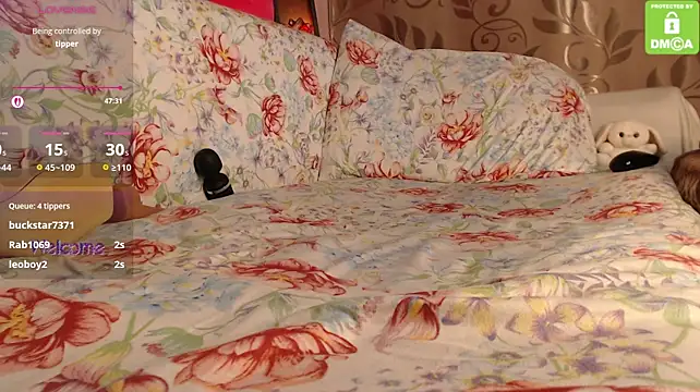 _M_i_a___ 라이브 XXX 채팅
