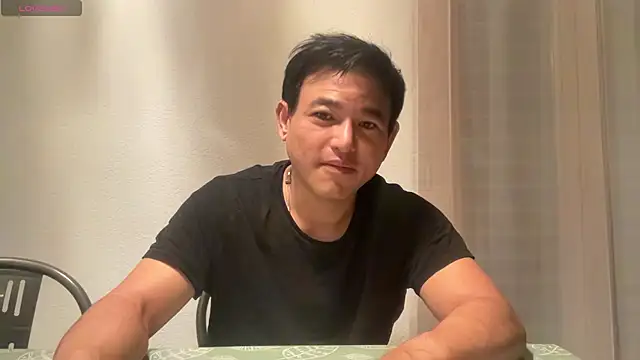 Czat XXX na żywo – AsianBoy_Sunny