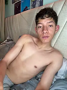 แชท XXX สดของ heyy_noah11
