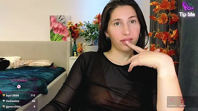 marrycolins Chat XXX live