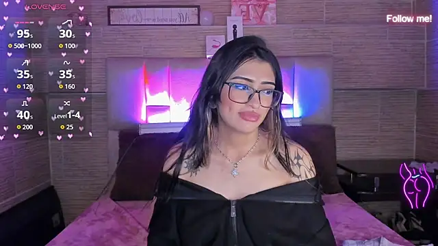 Czat XXX na żywo – mia_devine_