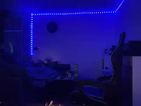 Luckymsa XXX чат на живо