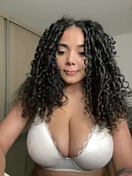 Chat XXX en directo de Curlyierr