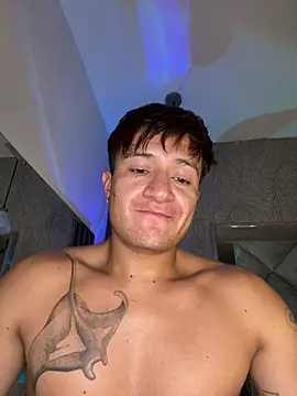 Živý XXX chat Hassbyd