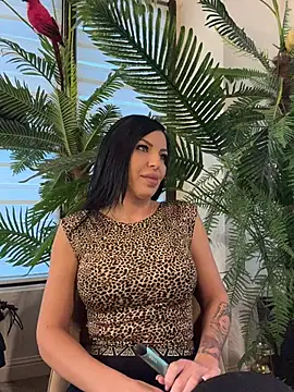 ReynaMorel Chat XXX live