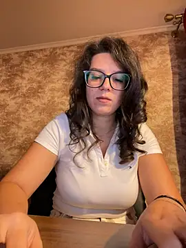 NadiraNoor Live XXX-Chat