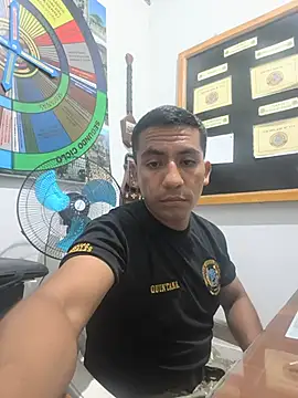 Show modela Alexismav na web-kameri